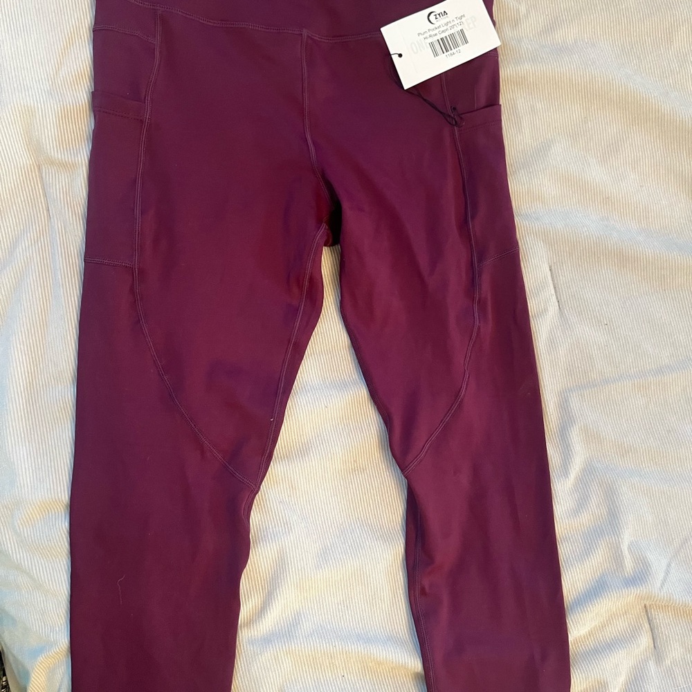 Zyia Light n Tight capri